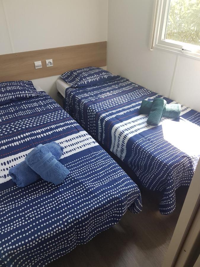 Frejus Tout Confort, Climatisation,Linge De Lit Et De Toilette, Coffre Fort, Ventilations Au Plafond Chambres Et Wifi Possible Eksteriør bilde