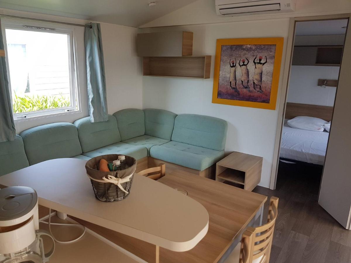 Frejus Tout Confort, Climatisation,Linge De Lit Et De Toilette, Coffre Fort, Ventilations Au Plafond Chambres Et Wifi Possible Eksteriør bilde