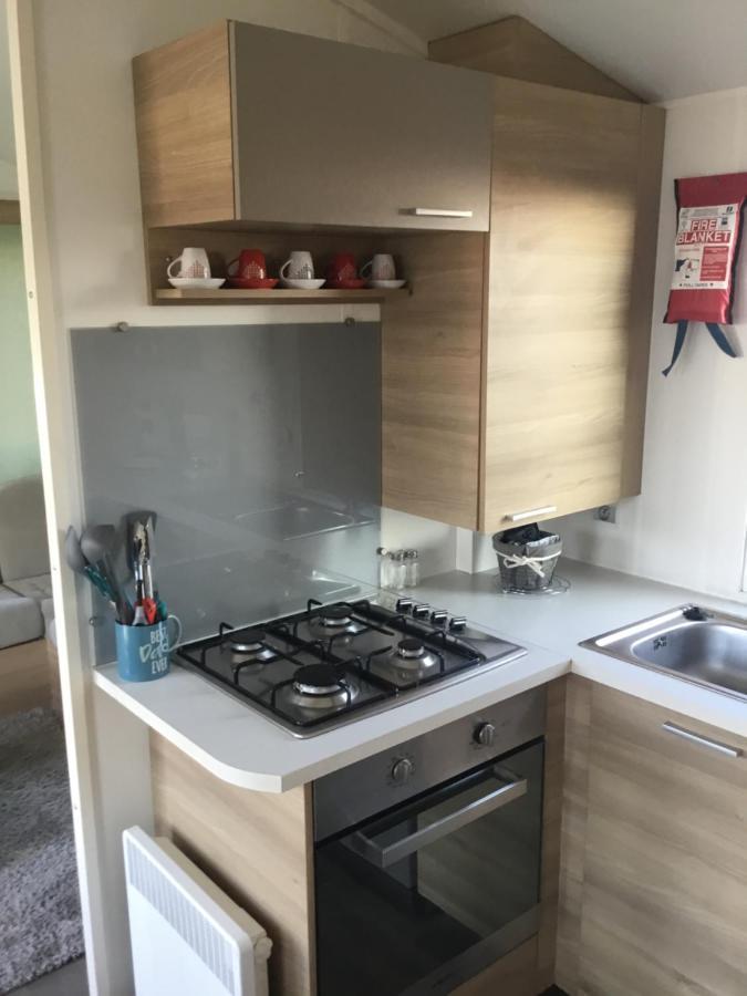 Frejus Tout Confort, Climatisation,Linge De Lit Et De Toilette, Coffre Fort, Ventilations Au Plafond Chambres Et Wifi Possible Eksteriør bilde