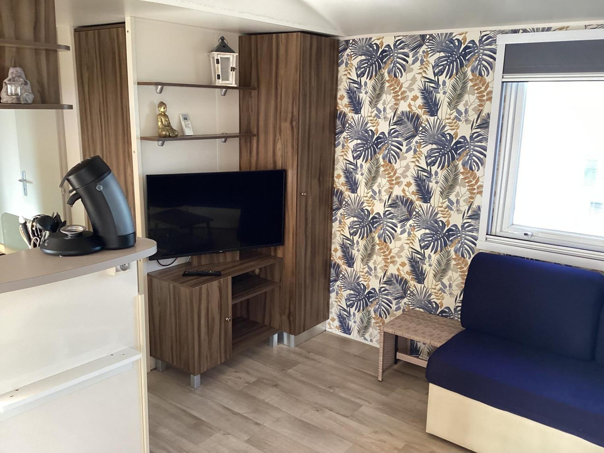 Frejus Tout Confort, Climatisation,Linge De Lit Et De Toilette, Coffre Fort, Ventilations Au Plafond Chambres Et Wifi Possible Eksteriør bilde